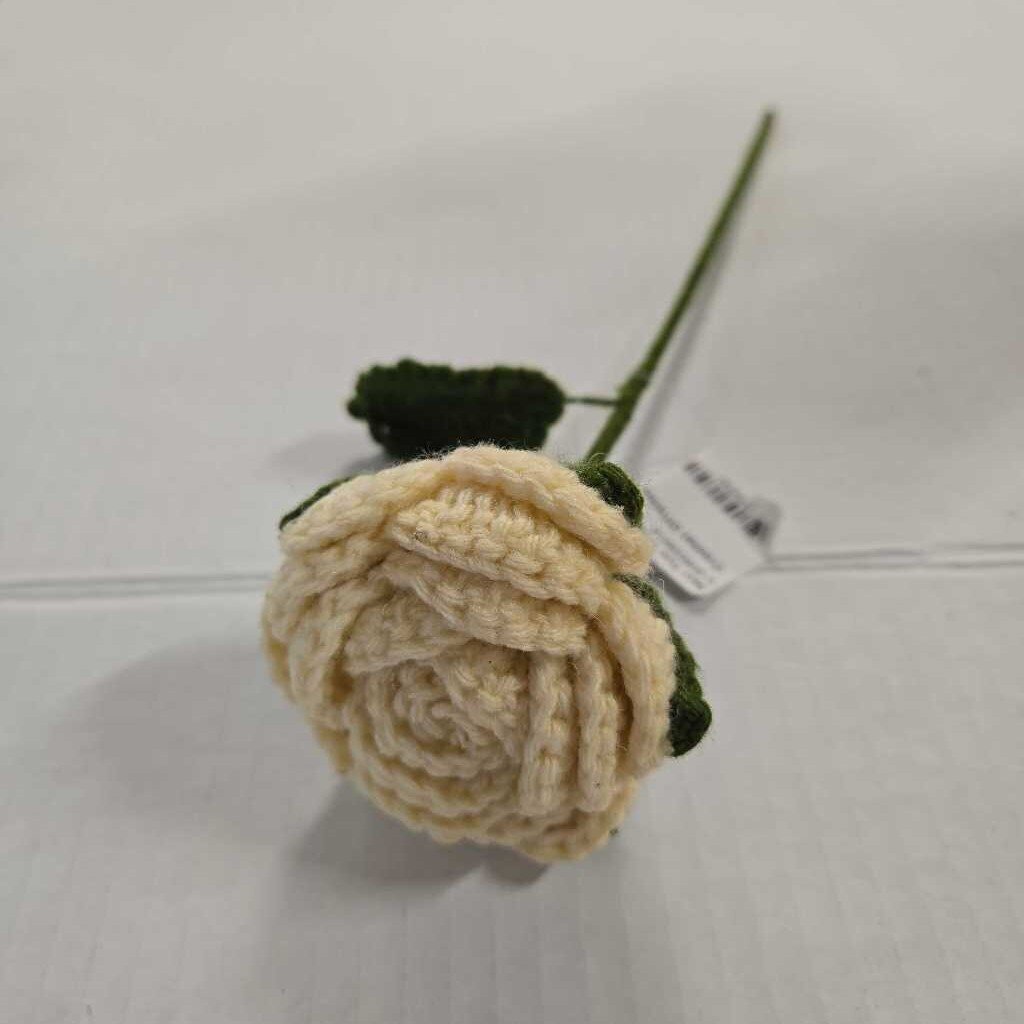 Crochet Offwhite Rose