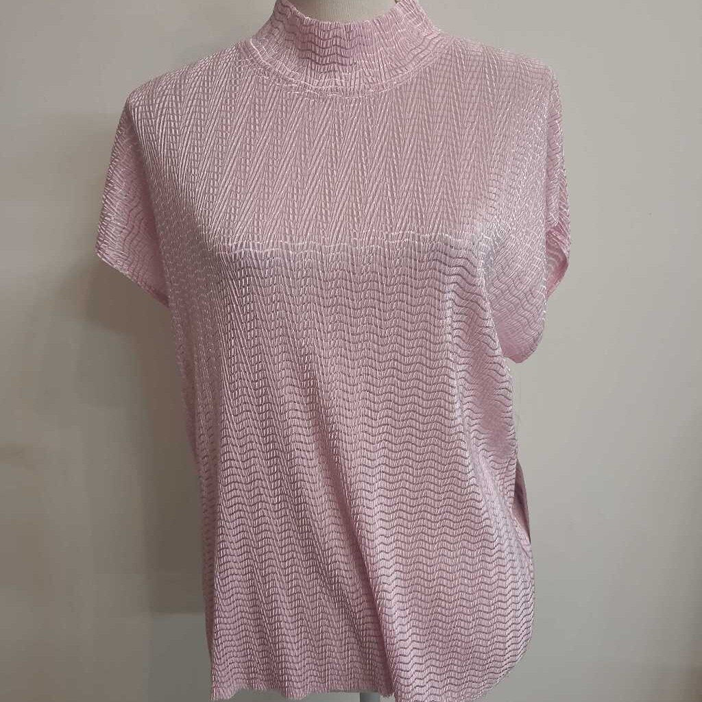PINK CRINKLE TOP WITH HIGH NECK