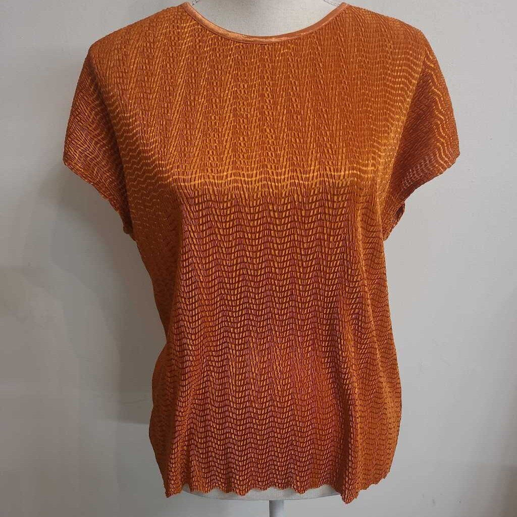 ORANGE CRINKLE TOP