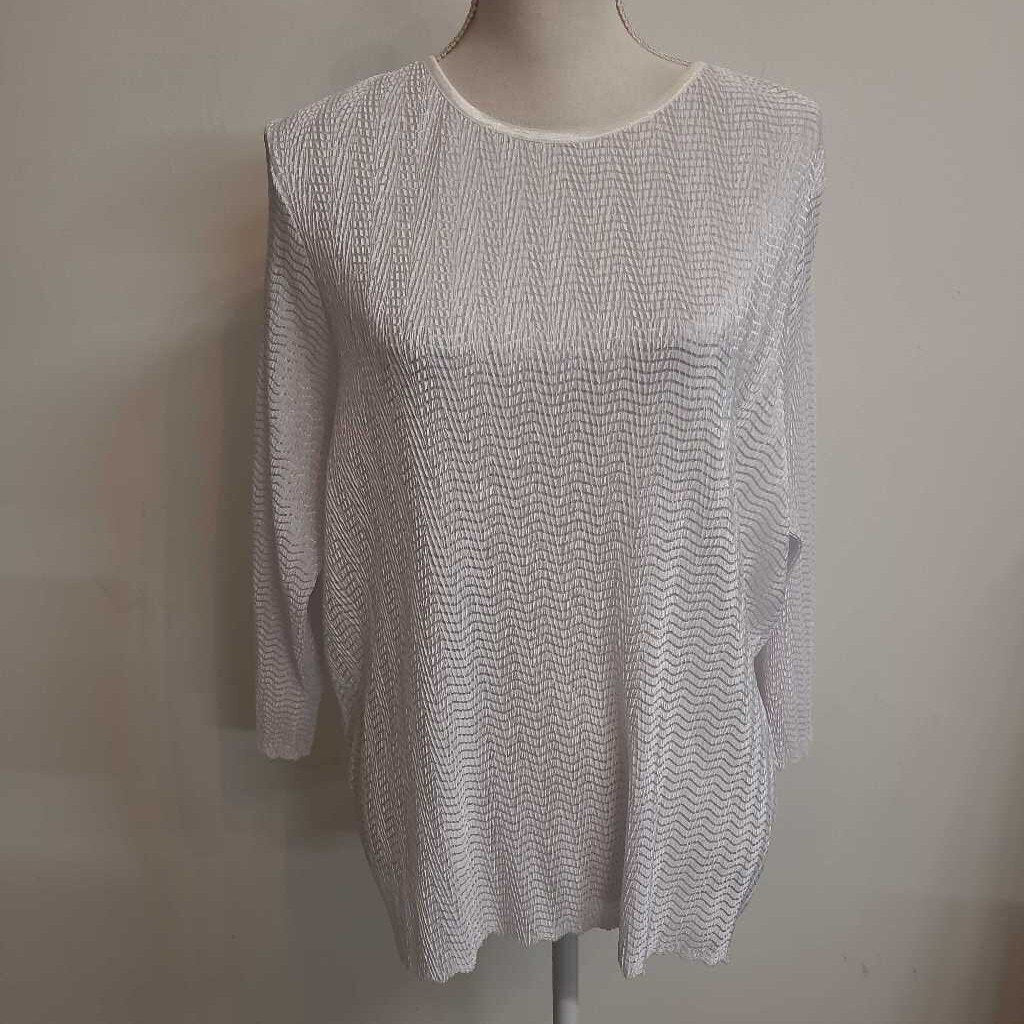 LONG SLEEVE WHITE CRINKLE TOP