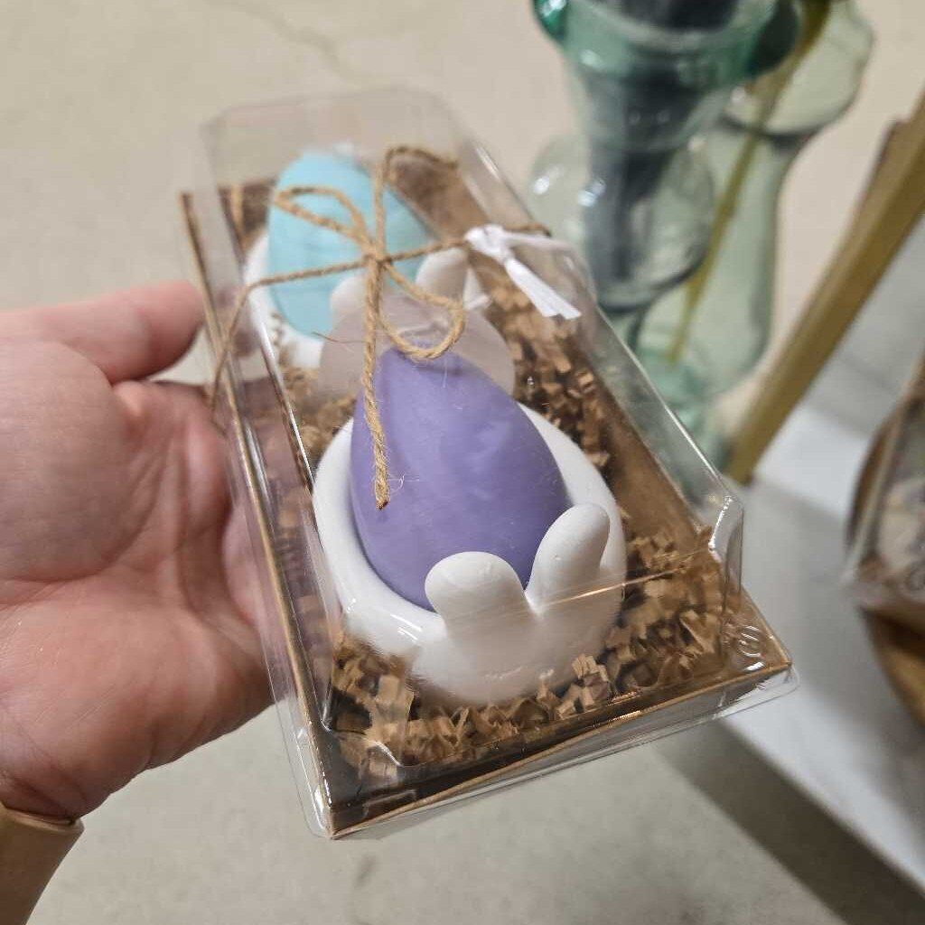 2pc Bunny and Egg Candles