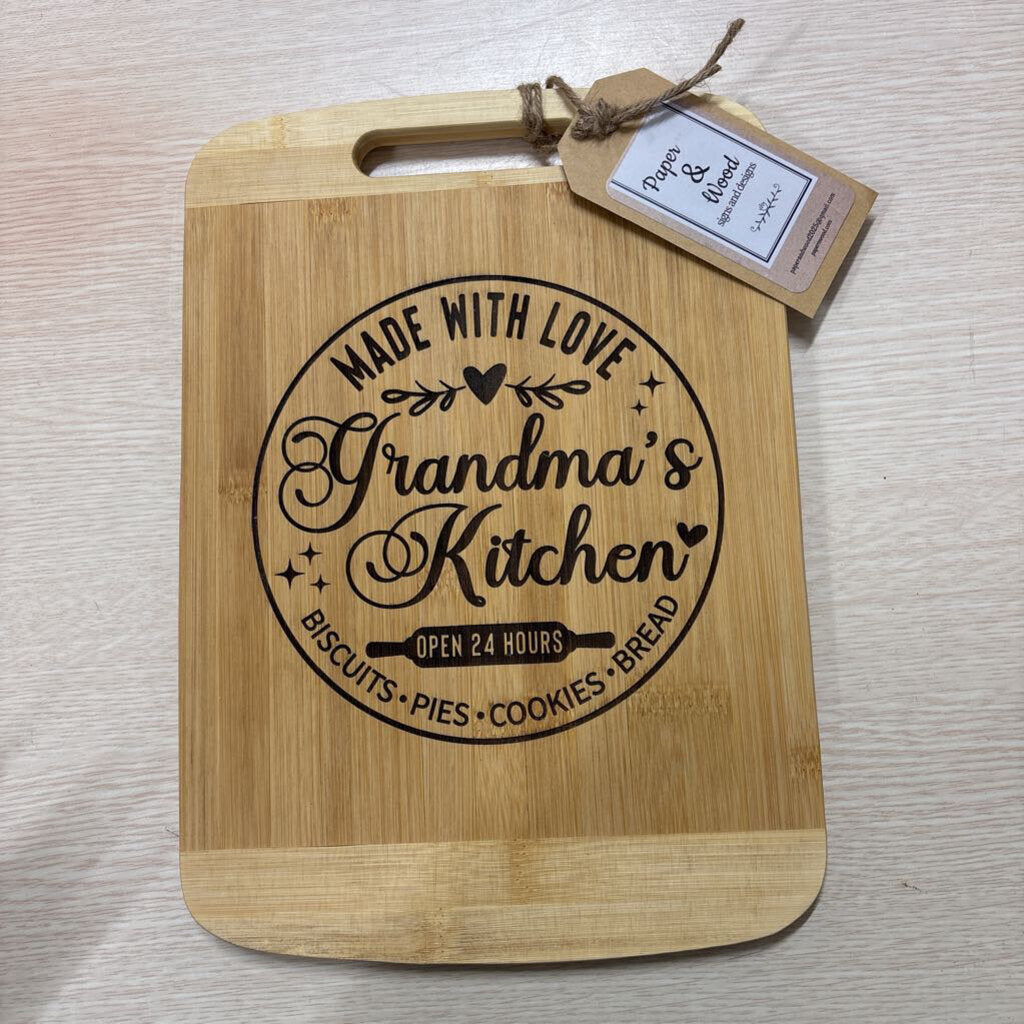 CUTTING BOARD - GRANDMA'S KITCHEN