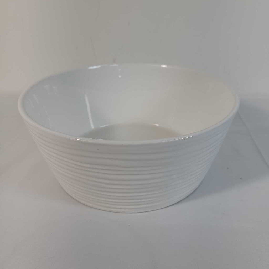 RIBBED WHITE BOWL