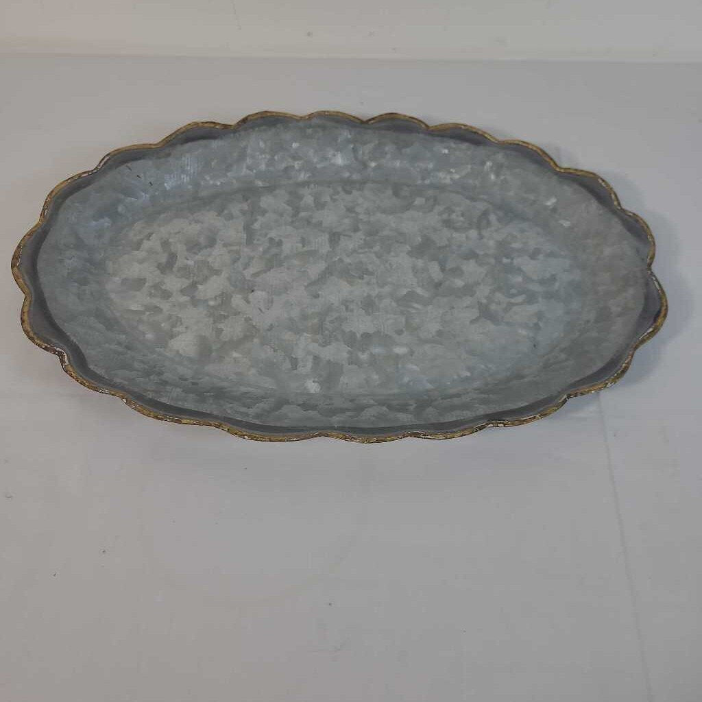 GALVANIZED OVAL TRAY