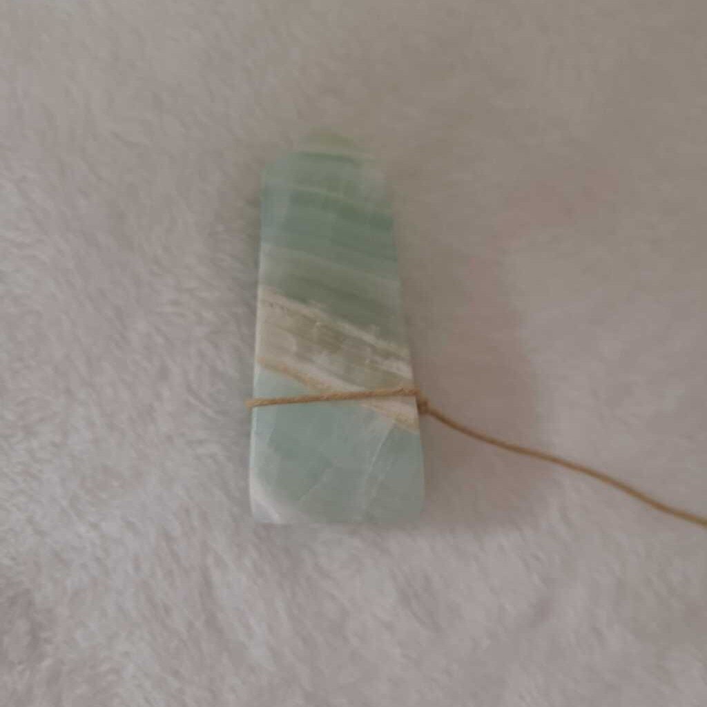 PISTACHIO CALCITE 3