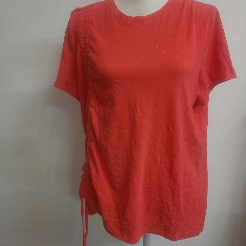 RED ATHLETIC T SHIRT