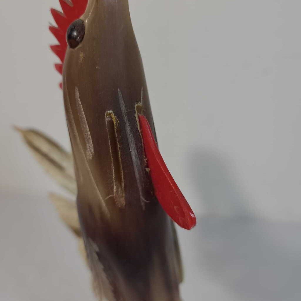 CARVED ROOSTER