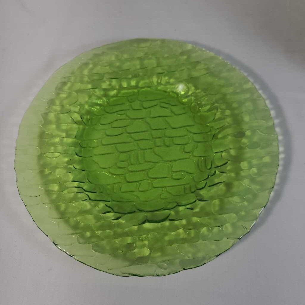 S/11 GREEN GLASS PLATES