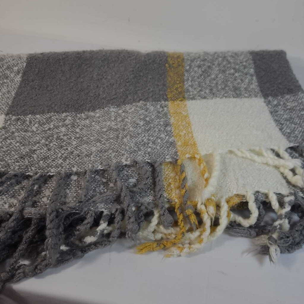 GREY & YELLOW BLANKET