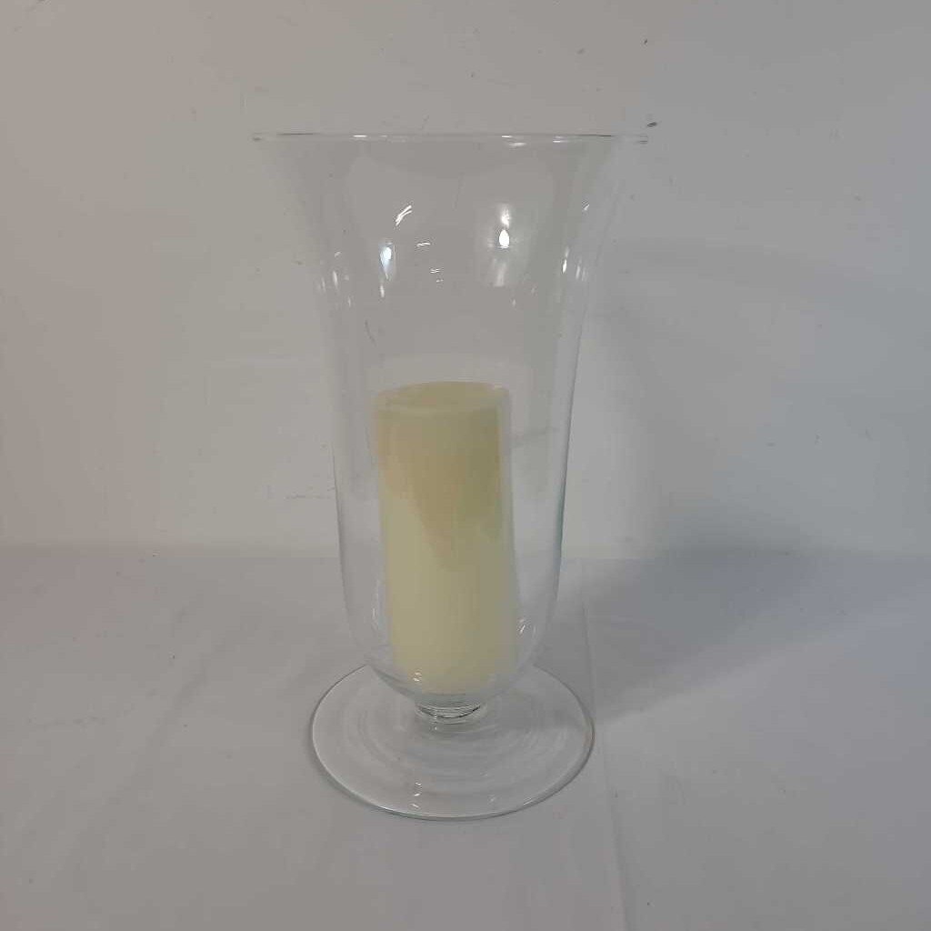 GLASS HURRICANE W/PILLAR CANDLE