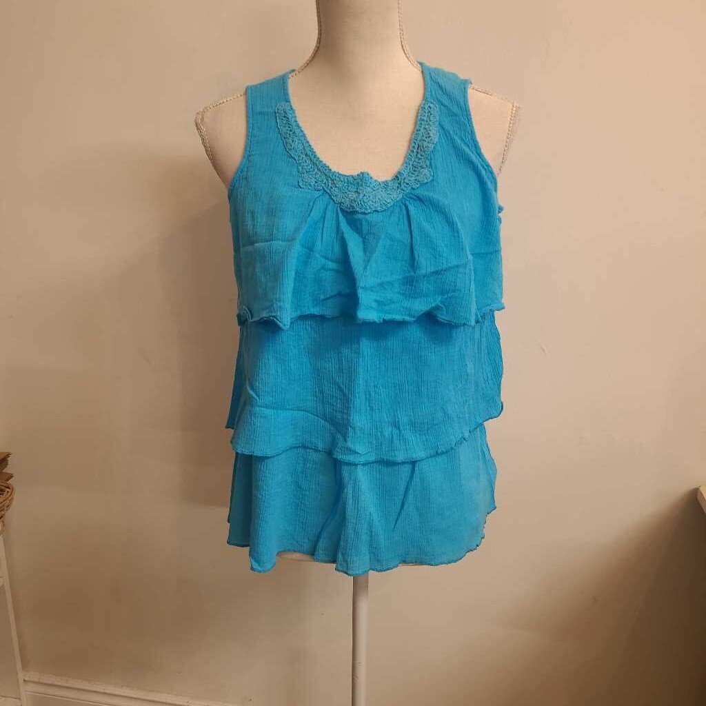 BLUE RUFFLED TANK