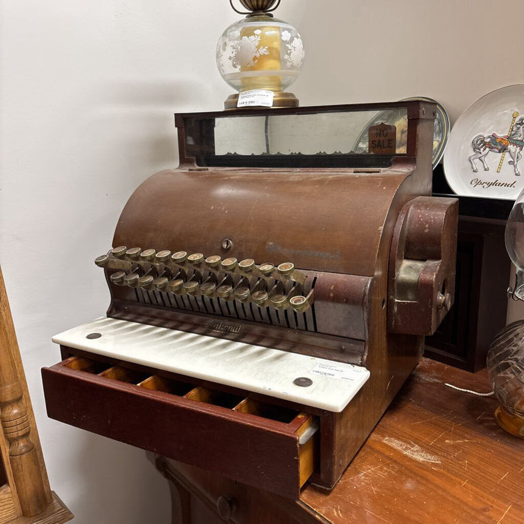 Antique Cash Reg