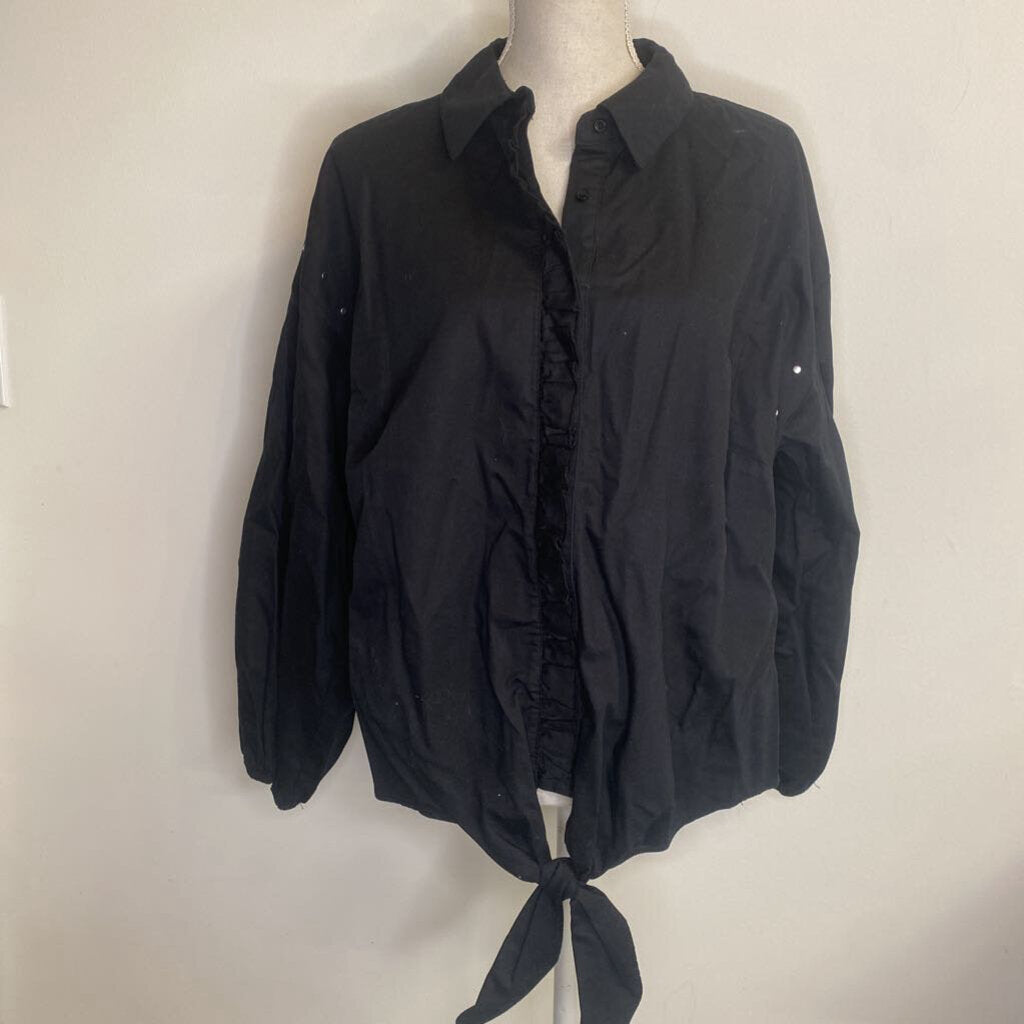 *NWT* INC - BLACK BUTTON-UP SILVER-STUDDED L/S TOP