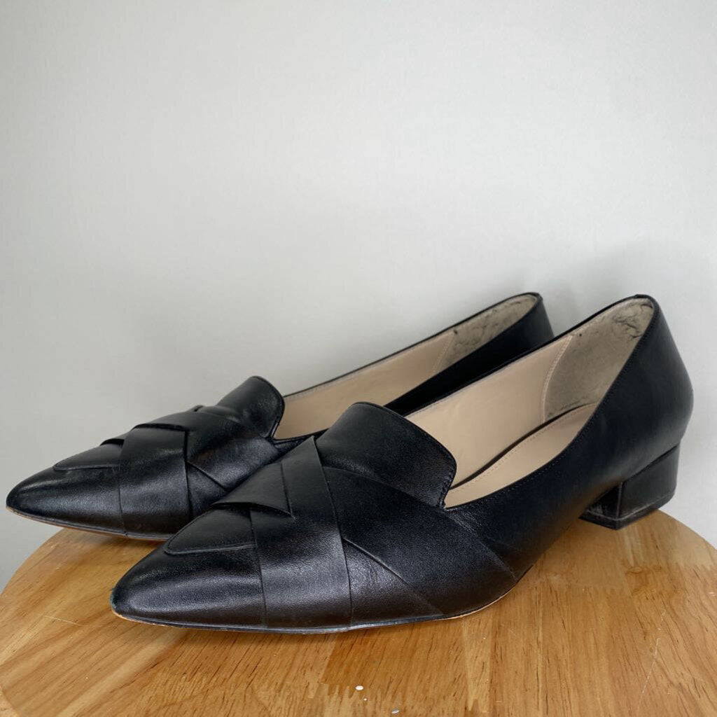 BLACK LEATHER FLATS