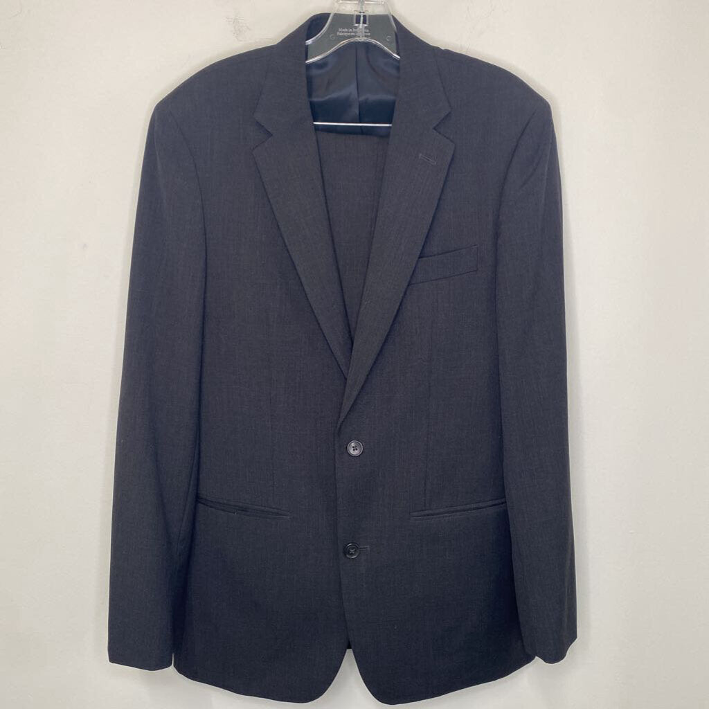 DARK GREY MENS SUIT
