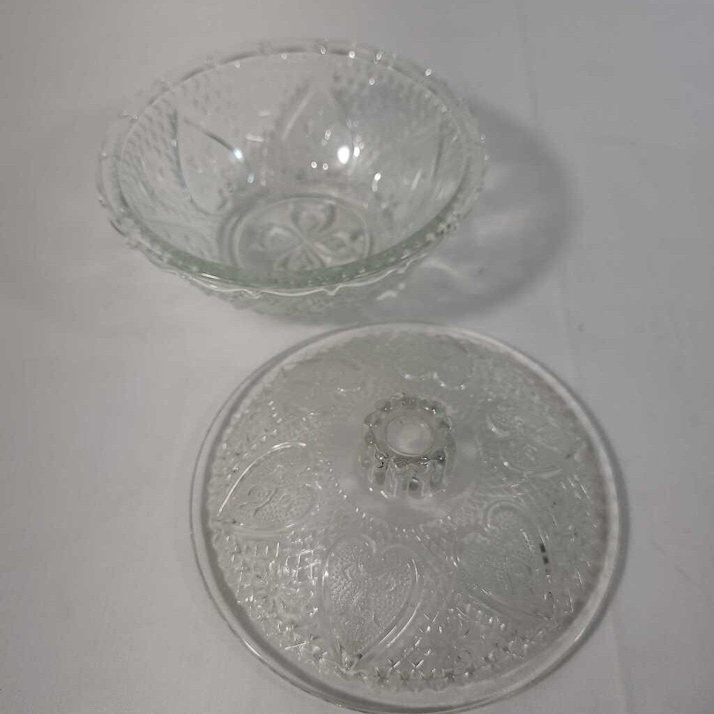 VTG PRESSED GLASS CANDY DISH HEARTS & ROSES