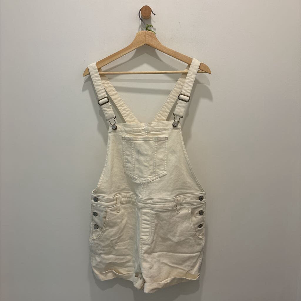 WHITE OVERALL SHORTS