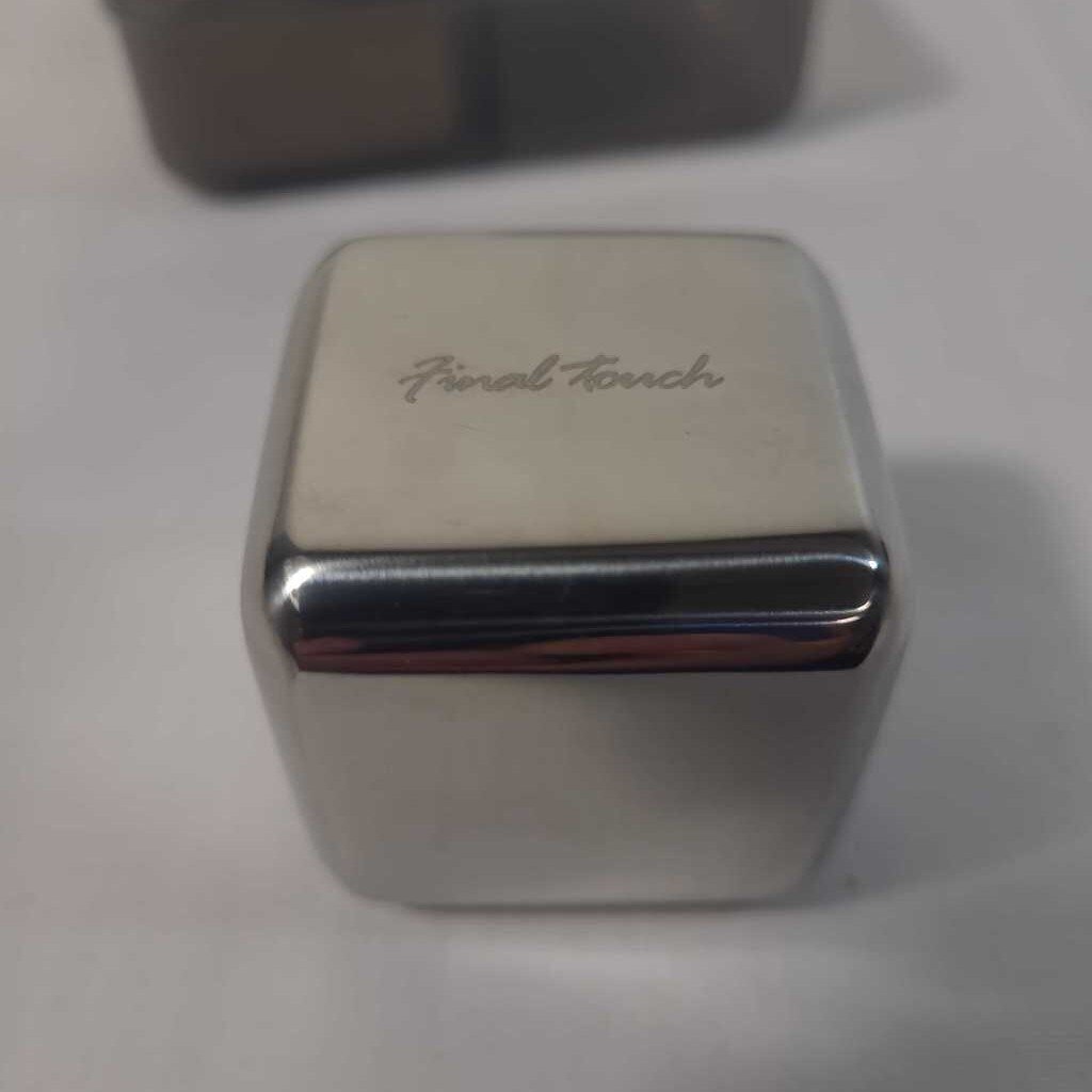 S/2 STAINLESS STEEL WHISKEY CUBES