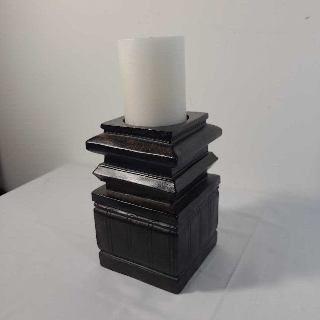 SQ TEMPLLE SHAPE CANDLE HOLDER