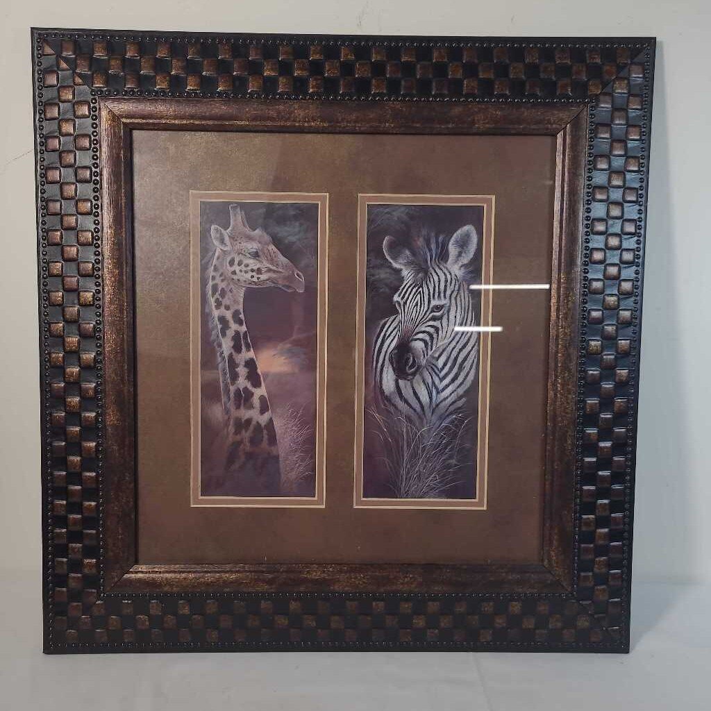 GIRAFFE & ZEBRA WALL ART