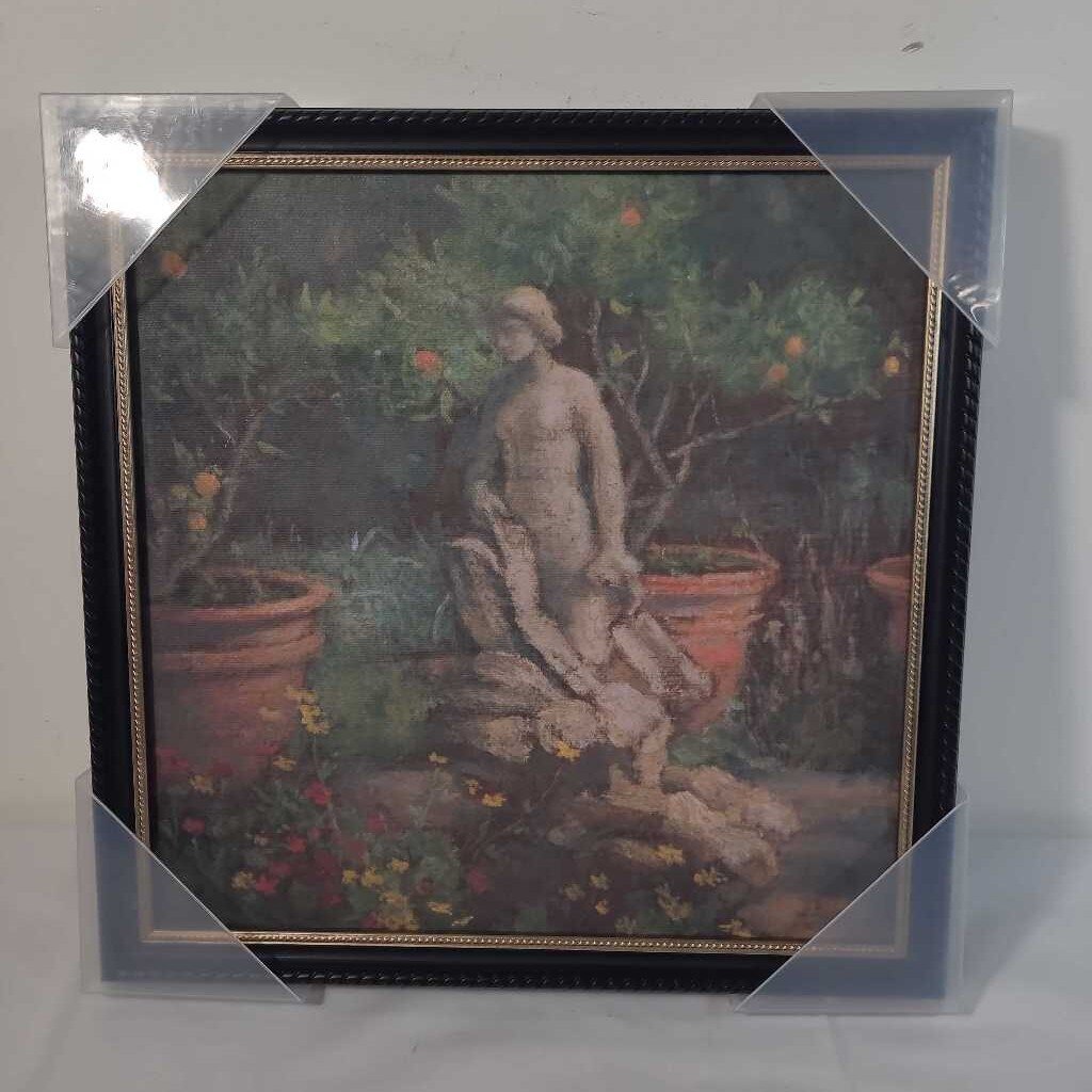 GARDEN STATUE