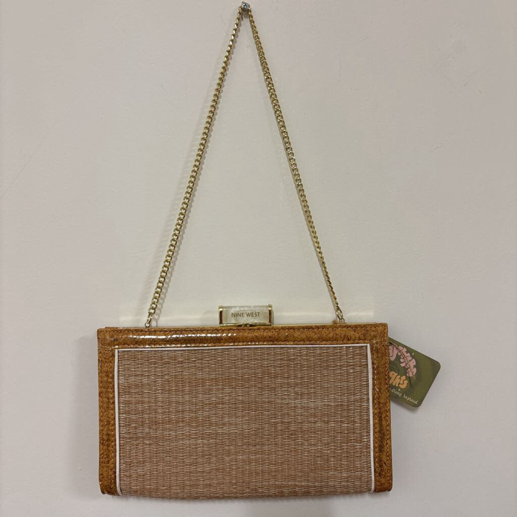 NINE WEST CLUTCH