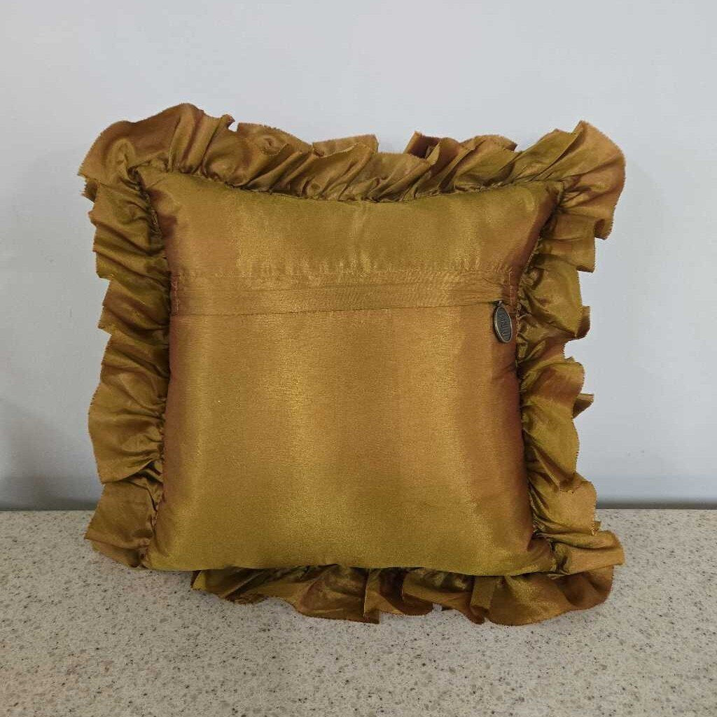 GOLD RUFFLE PILLOW