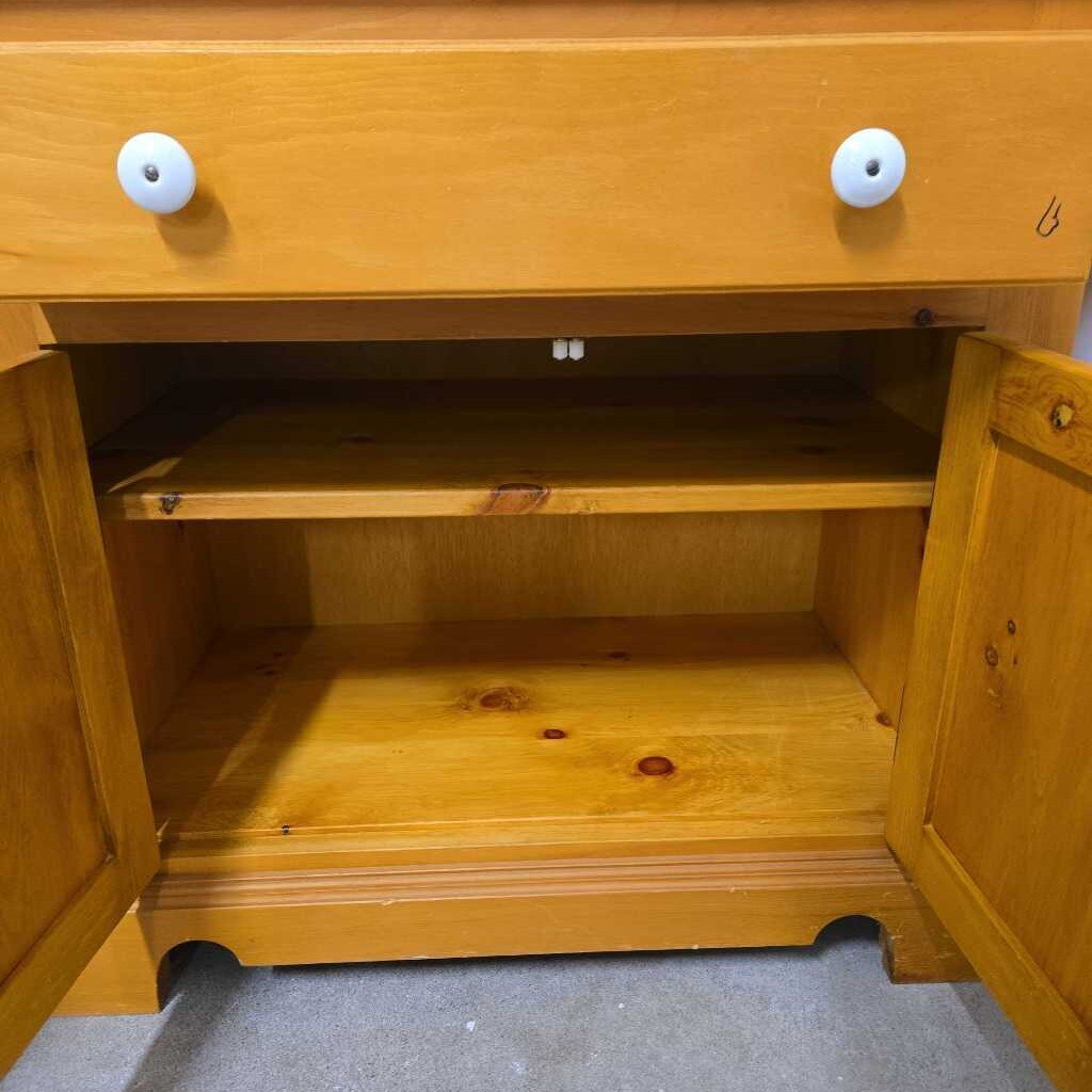 SETTLERS PINE WASHSTAND