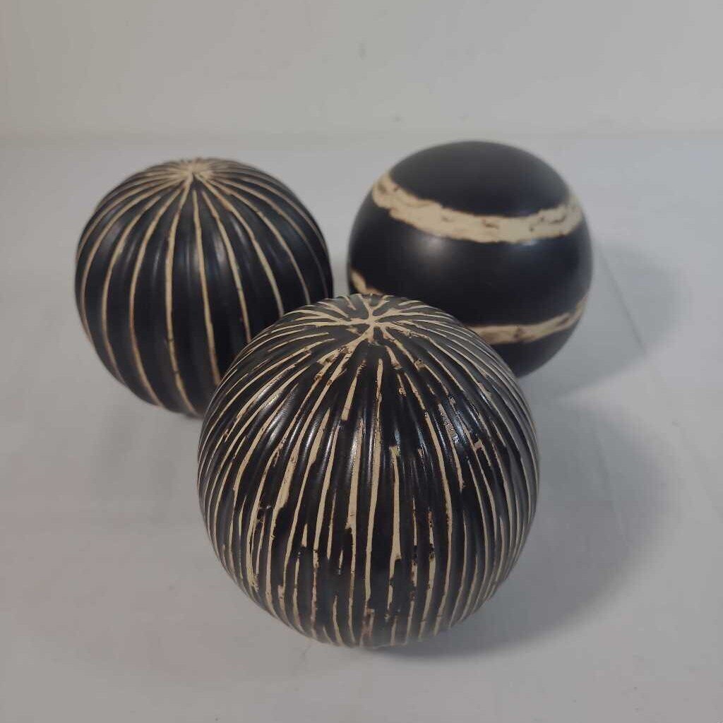 S/3 CERAMIC BALLS