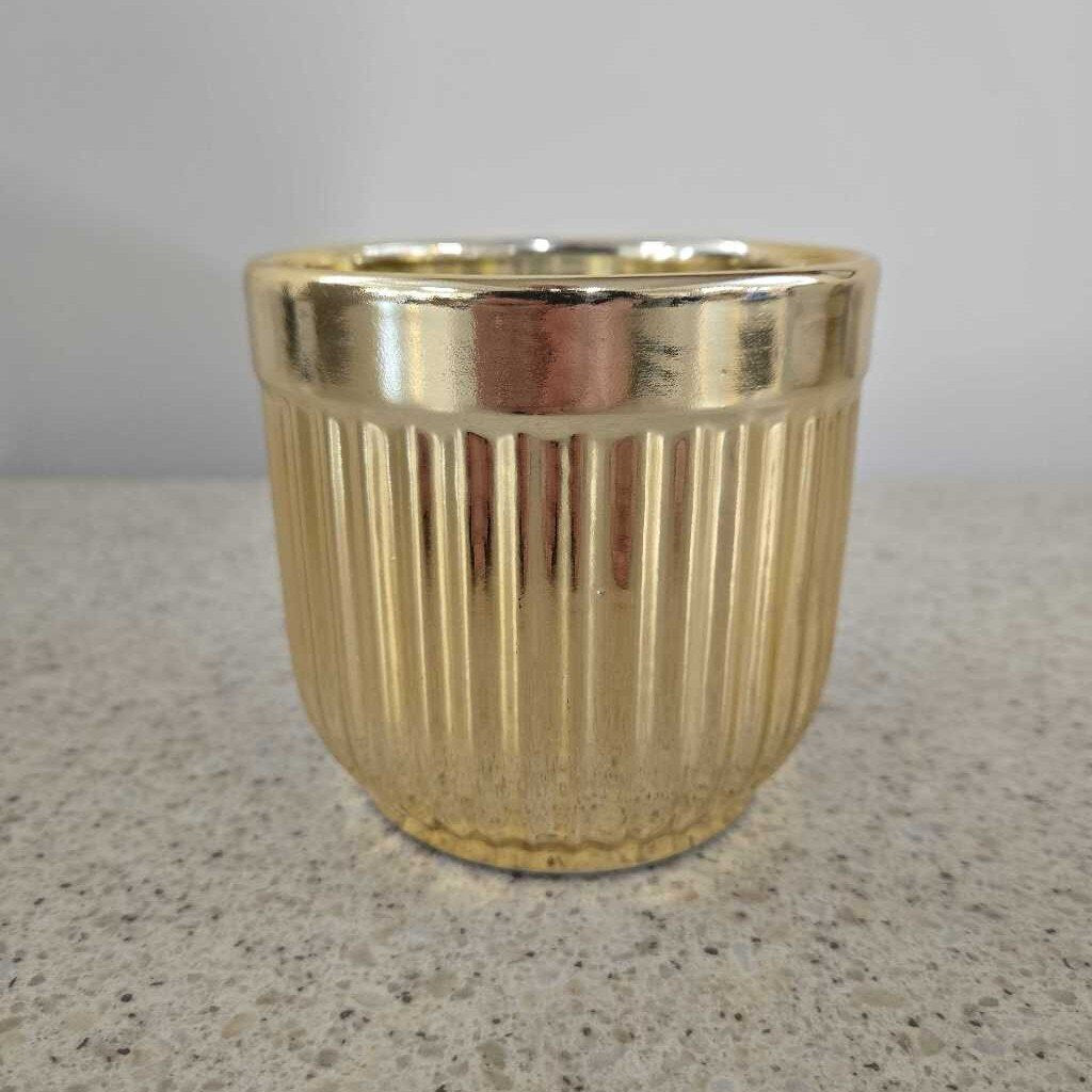 4.25" GOLD PLANT POT
