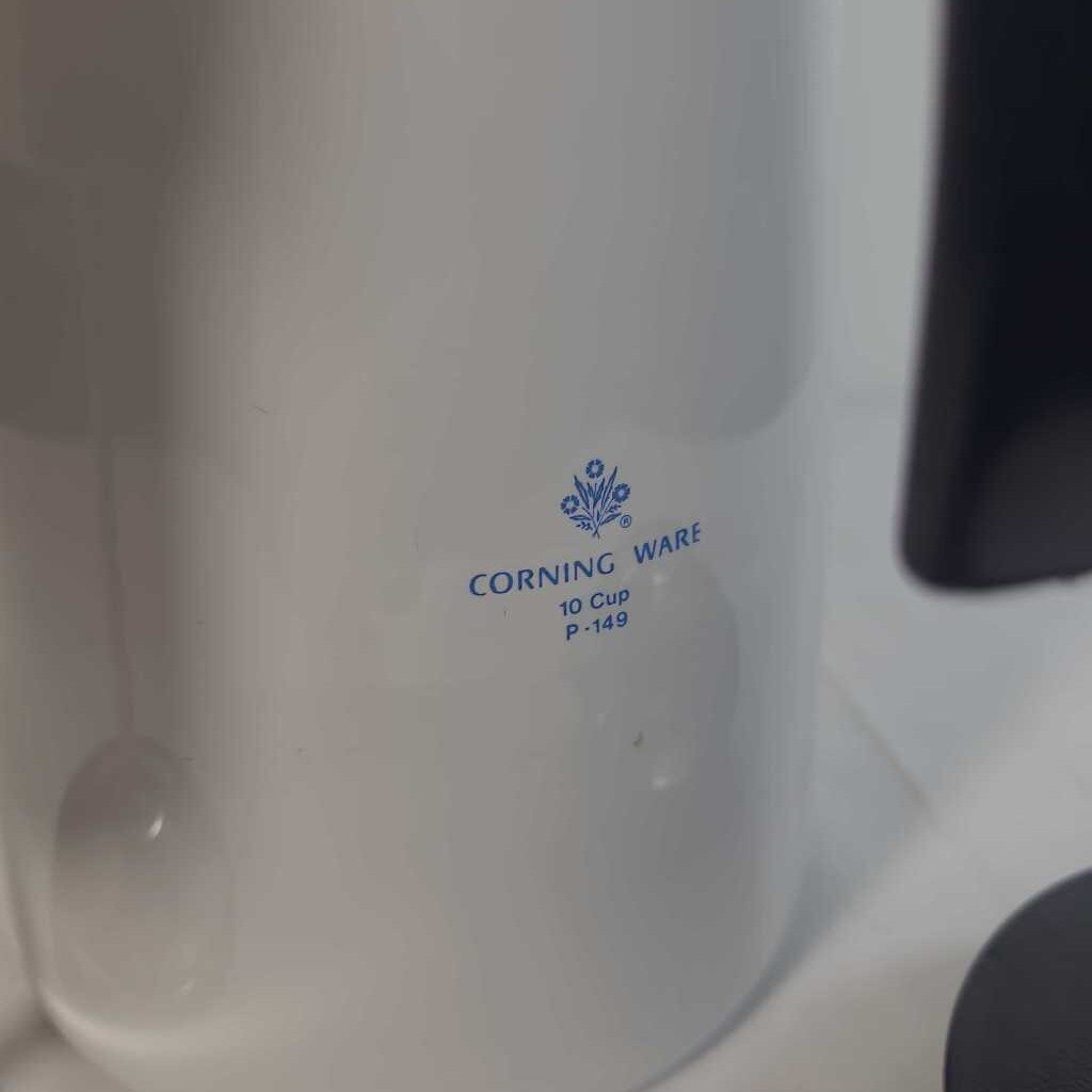 CORNING WARE 10C COFFEE PERCOLATOR