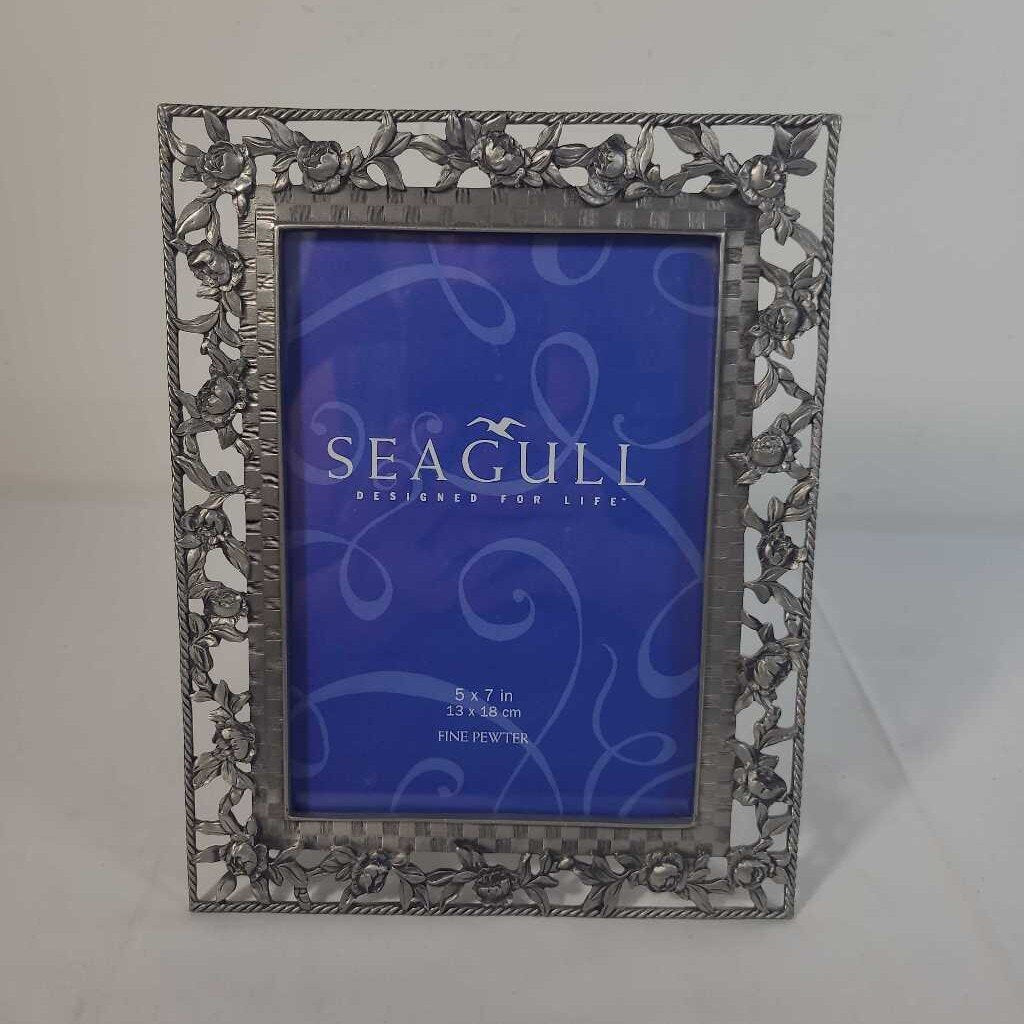 5X7 PEWTER PICTURE FRAME