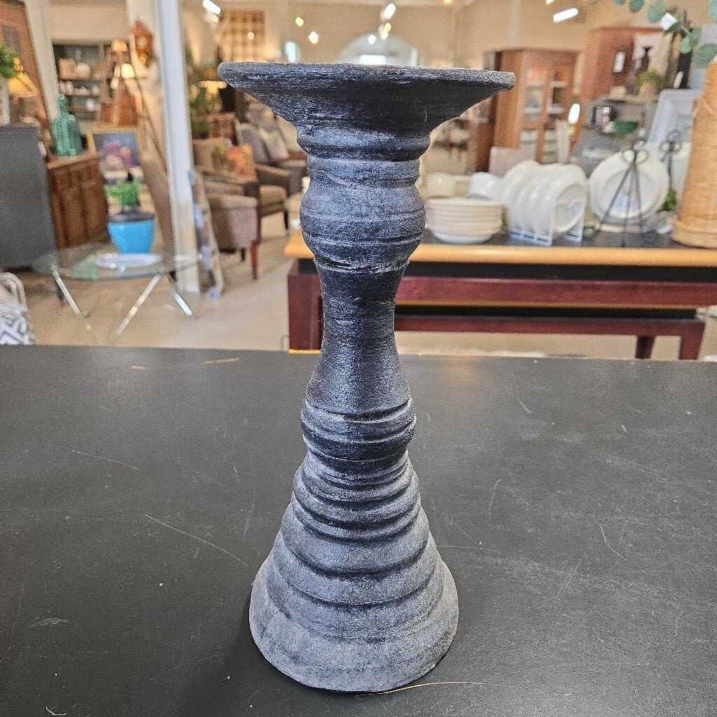 BLACK TEXTURED CANDLE HOLDER