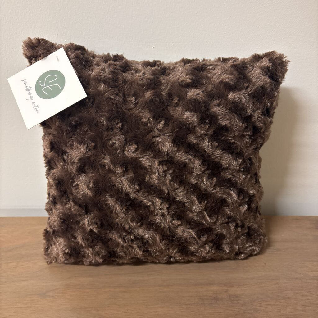 CABBAGE ROSE BABY TOSS CUSHION 11" x 12" TEDDY BEAR BROWN