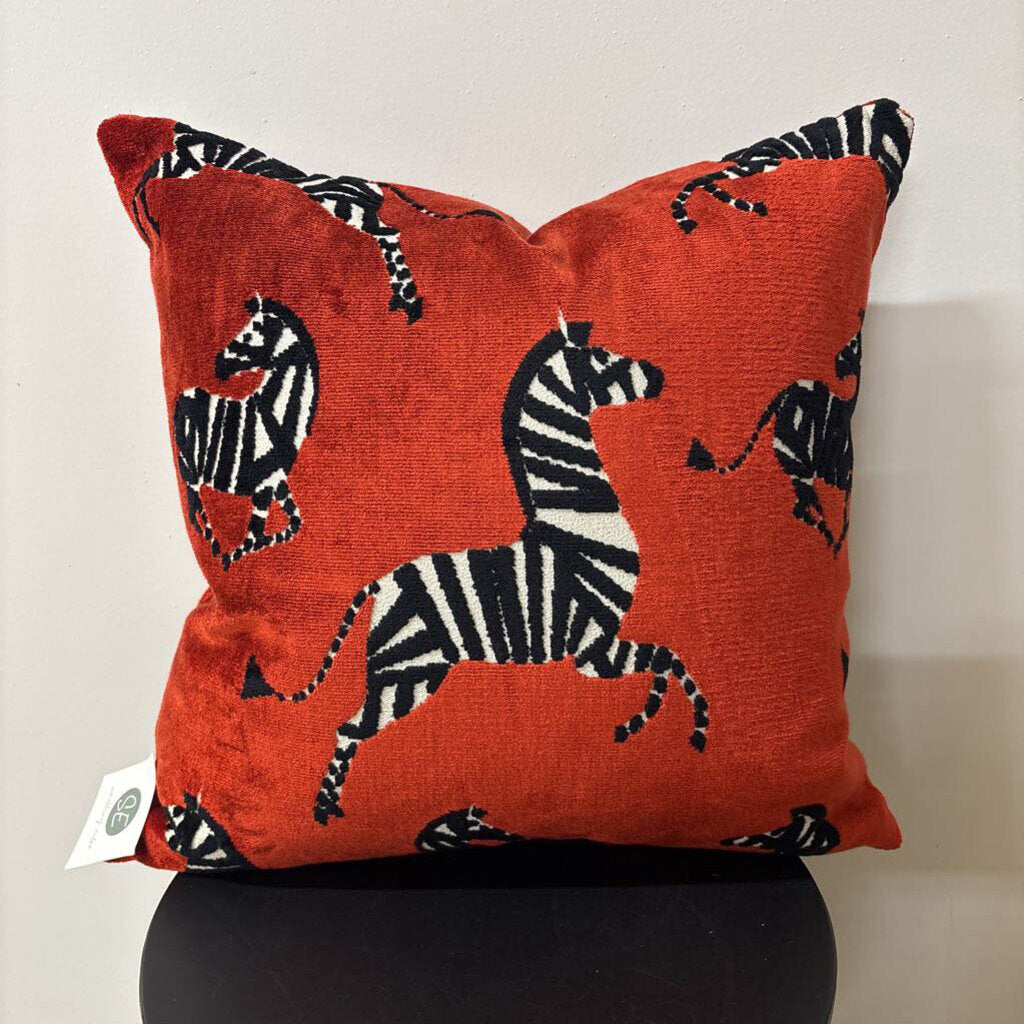DANCING ZEBRAS - GARNET 22"X 22" FEATHER INSERT