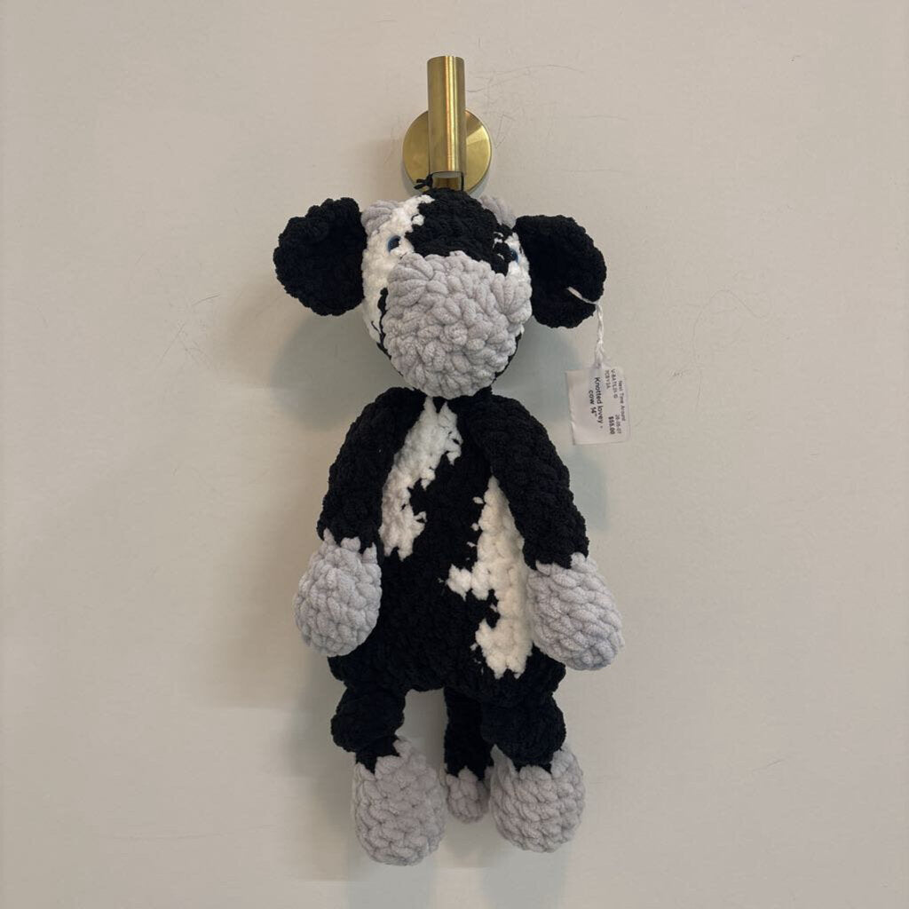 Knotted lovey - cow