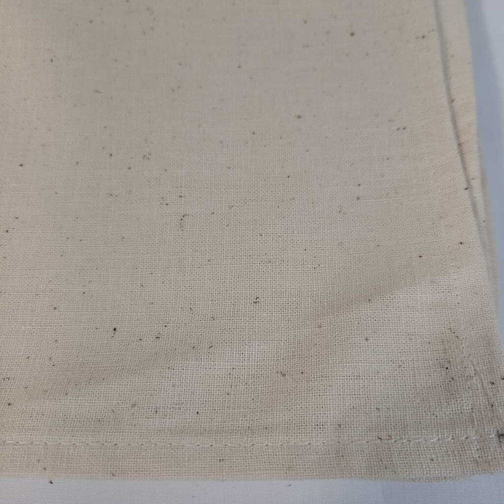 S/8 BEIGE PLACEMATS