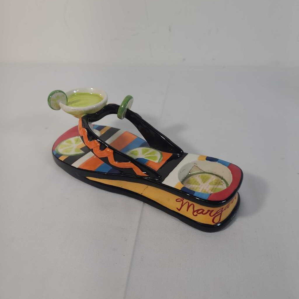 MARGARITA VILLE SANDLE CANDLE HOLDER