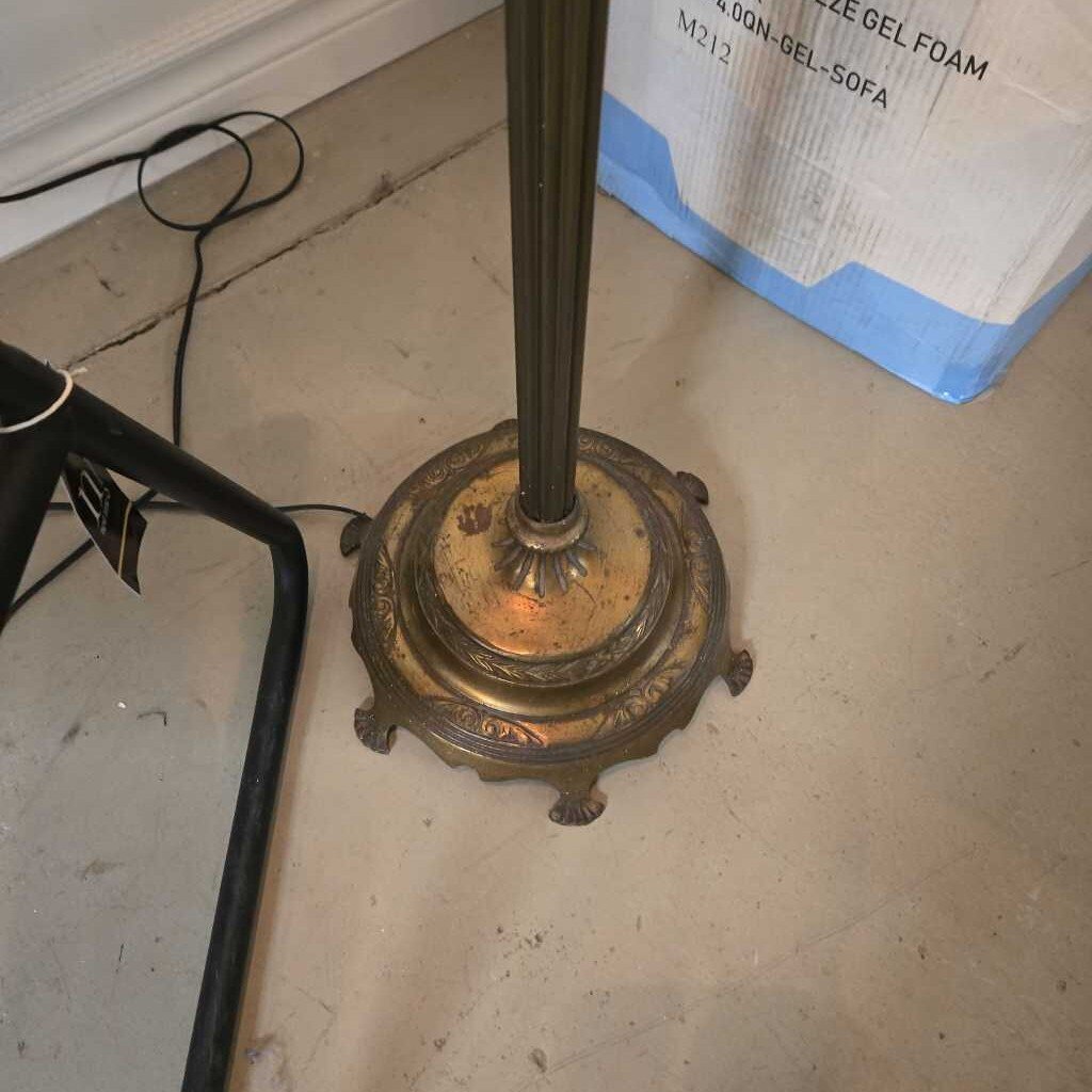ANTIQUE BRASS & GLASS FLOOR LAMP