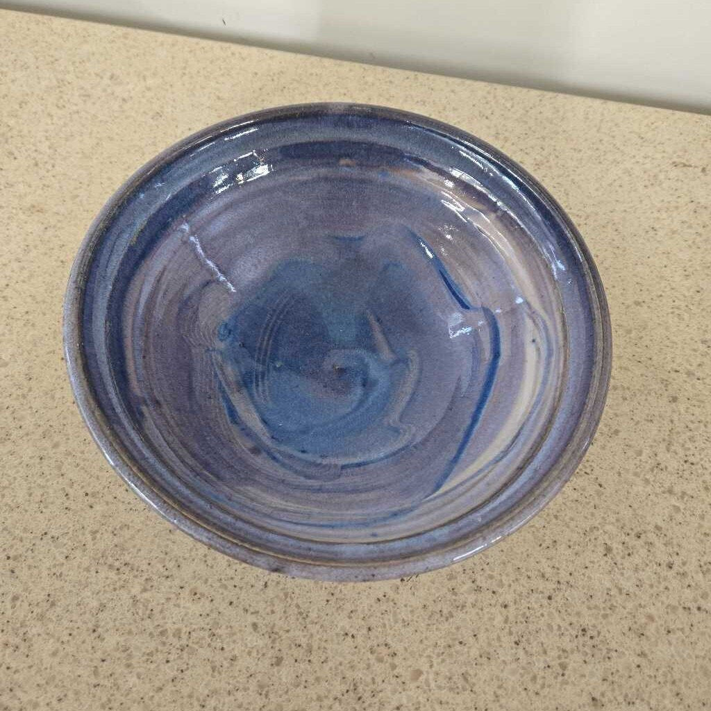 PURPLE/BLUE POTTERY SERVING BOWL