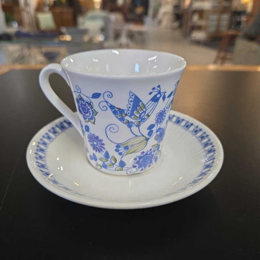 FIGGJO TURI LOTTE DEMI TASSE & SAUCERS