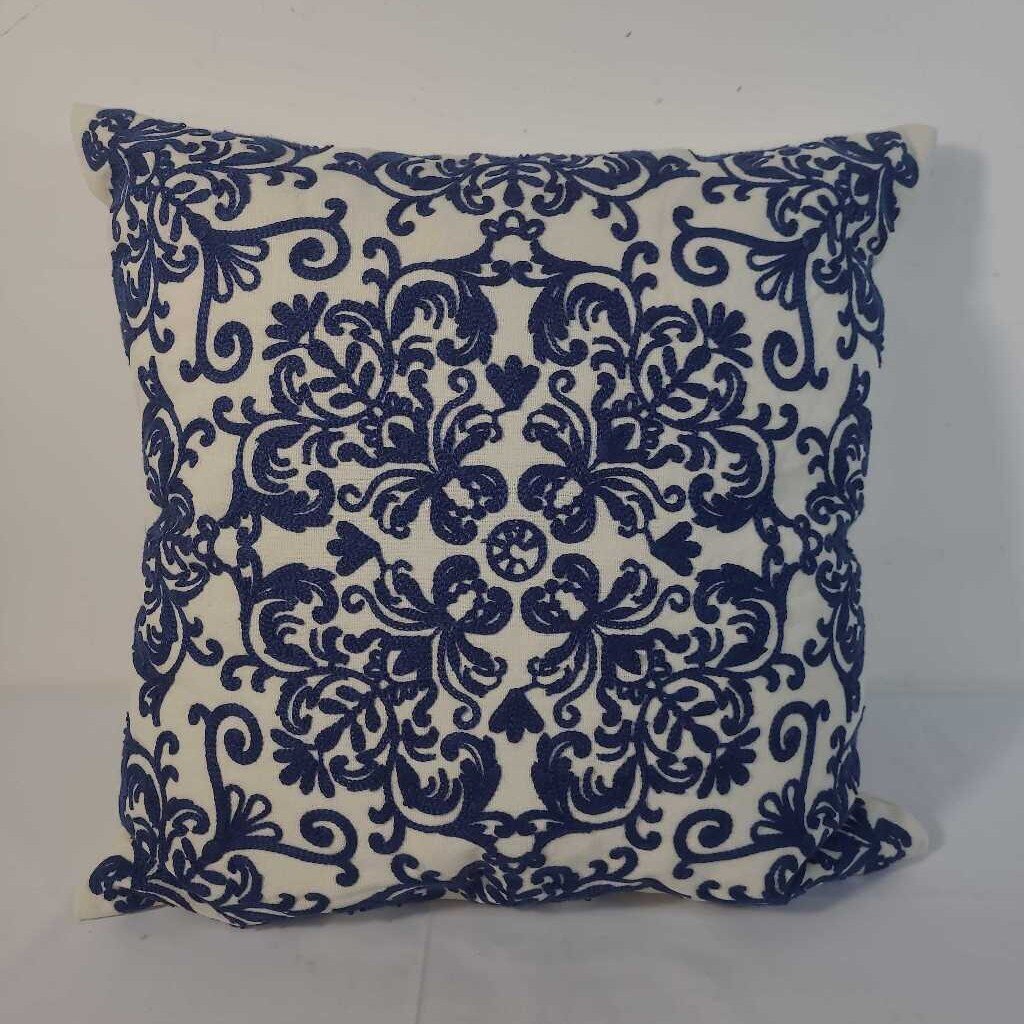 NAVY EMBROIDERED PILLOW