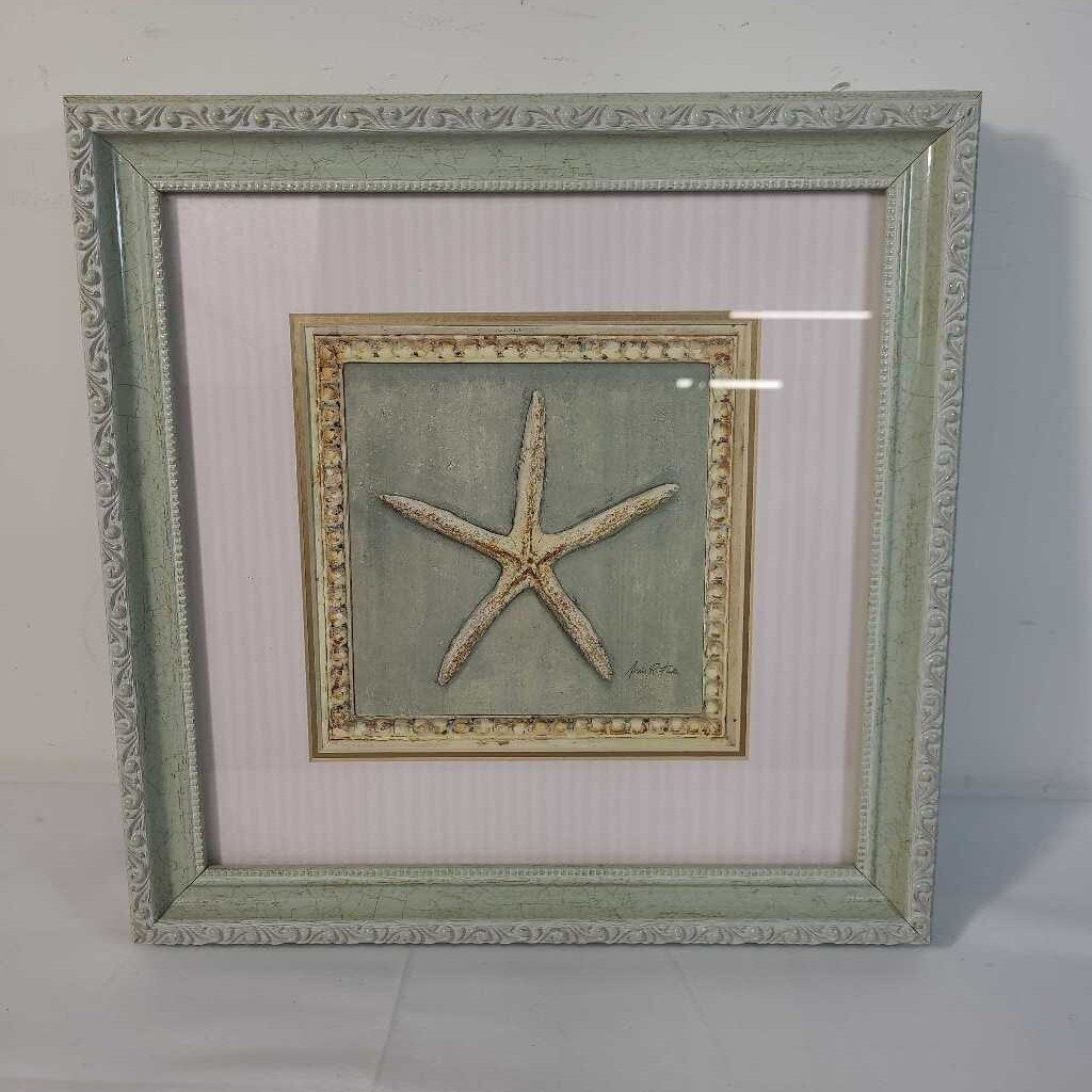 GREEN FRAMED STAR FISH