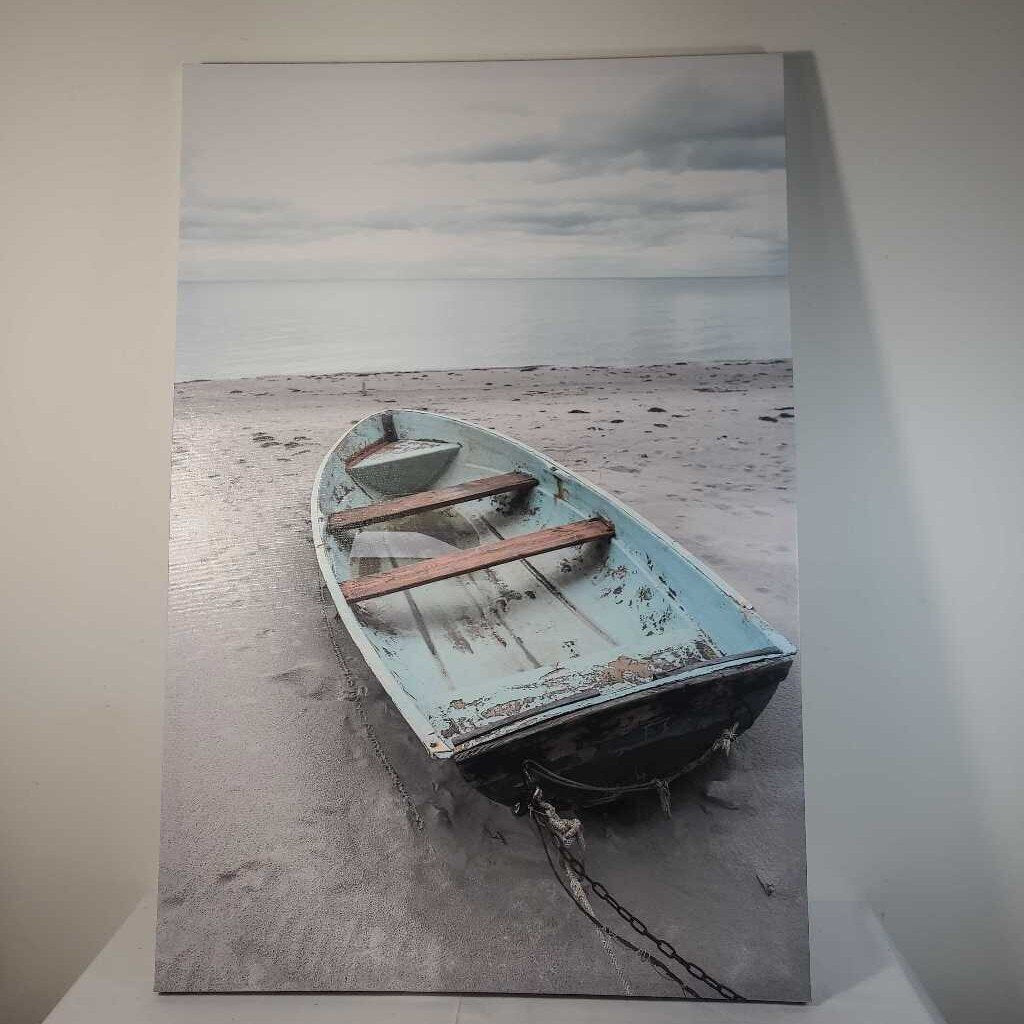 BOAT ON SHORE CANVAS