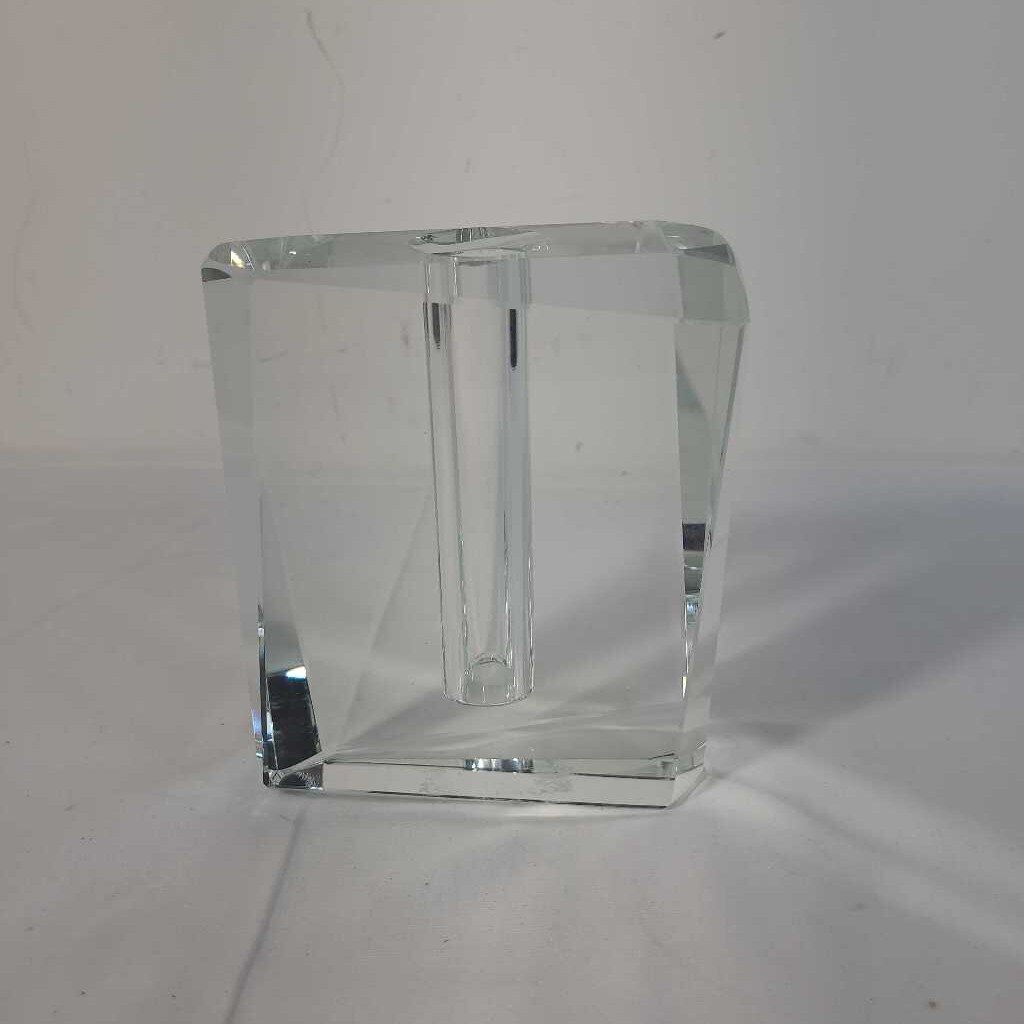 GLASS BUD VASE