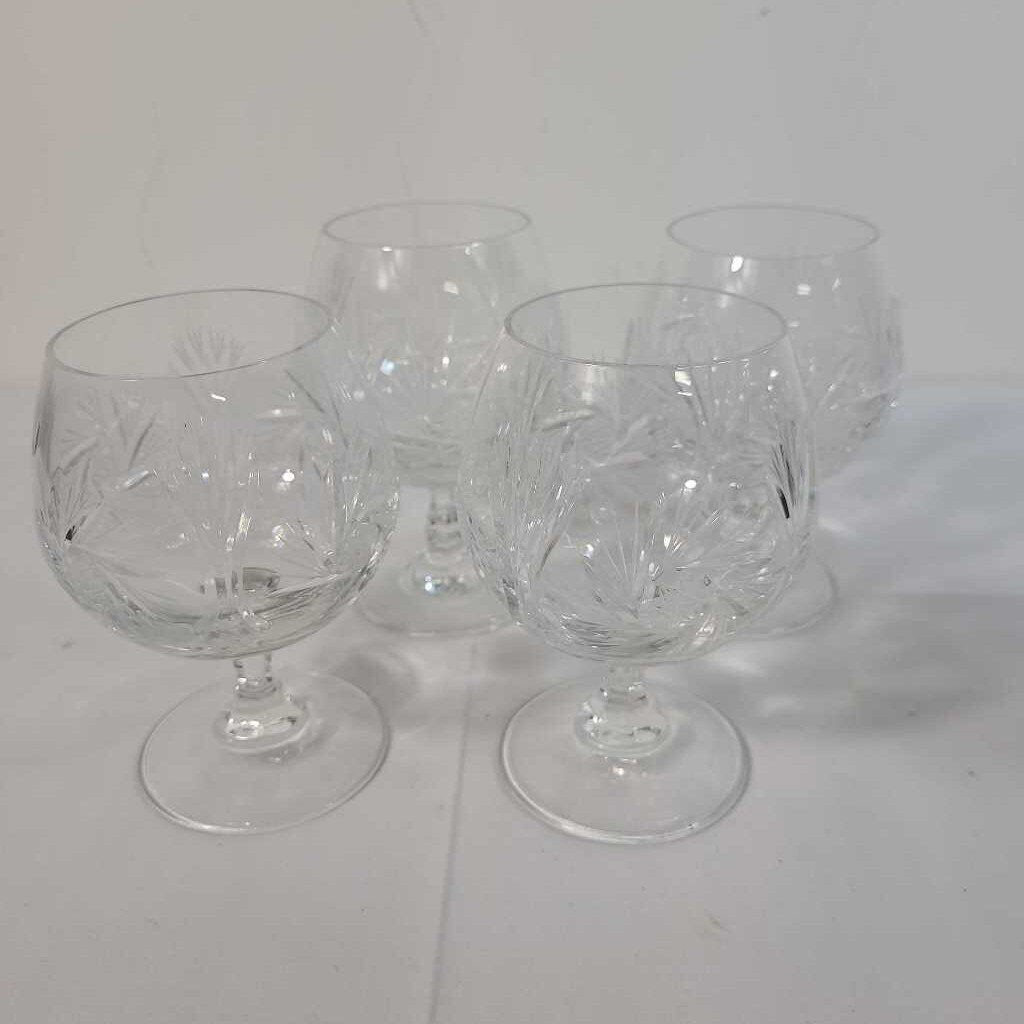 S/4 PINWHEEL CRYSTAL GLASSES