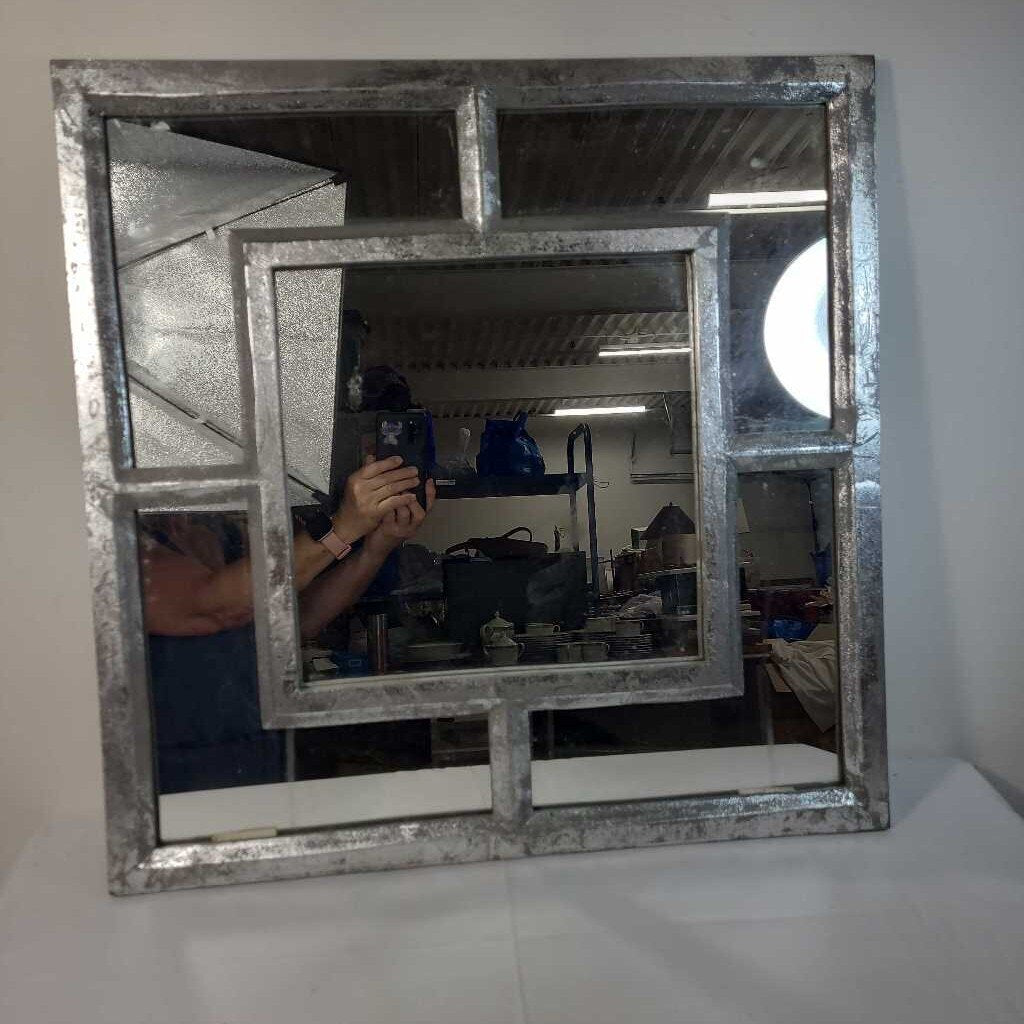DISTRESSED SILVER MIRROR