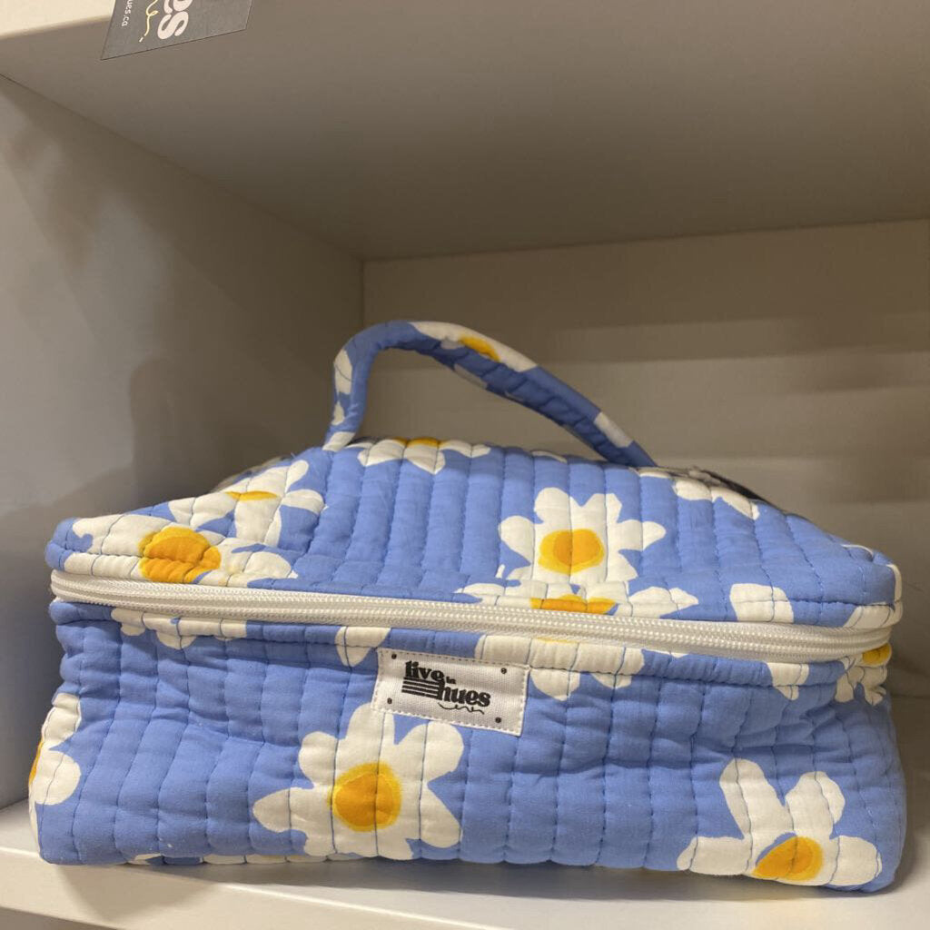 DAISY VANITY BAG