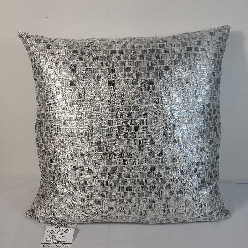 SILVER DOWN FILLED PILLOW