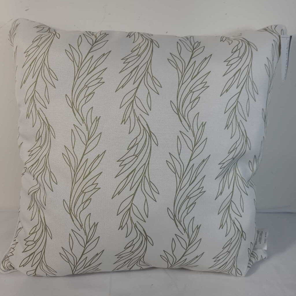 CREAM W/ GREEN LEAVES PILLOW